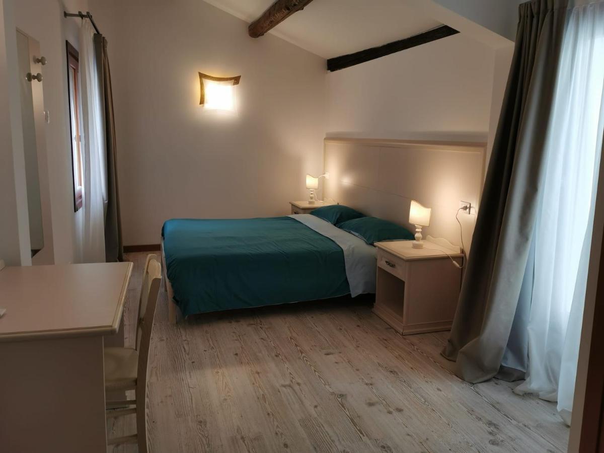 Palazzetto Canossa *