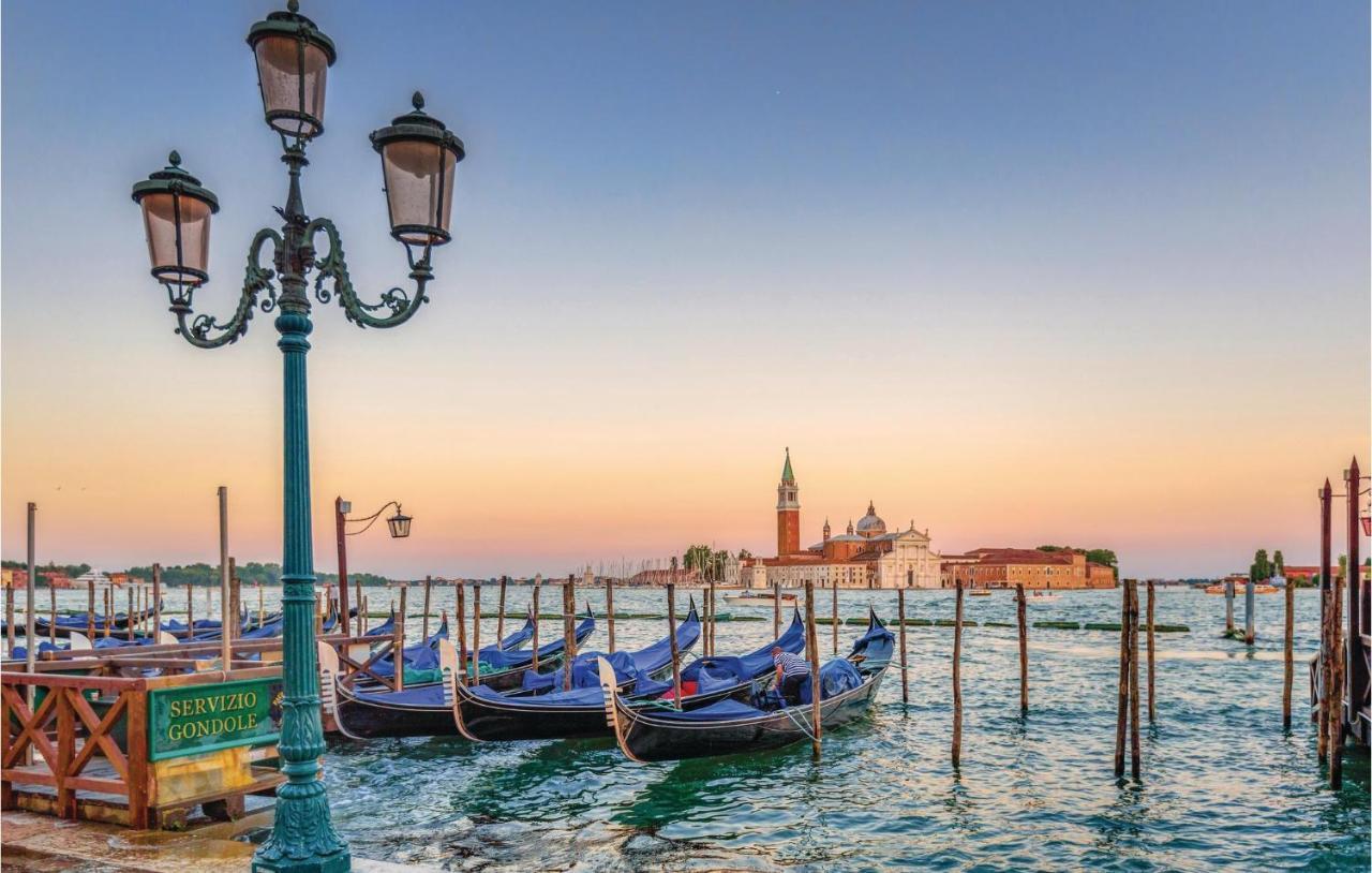 Nice Apartment In Venezia -Ve- With Wifi Apartment *