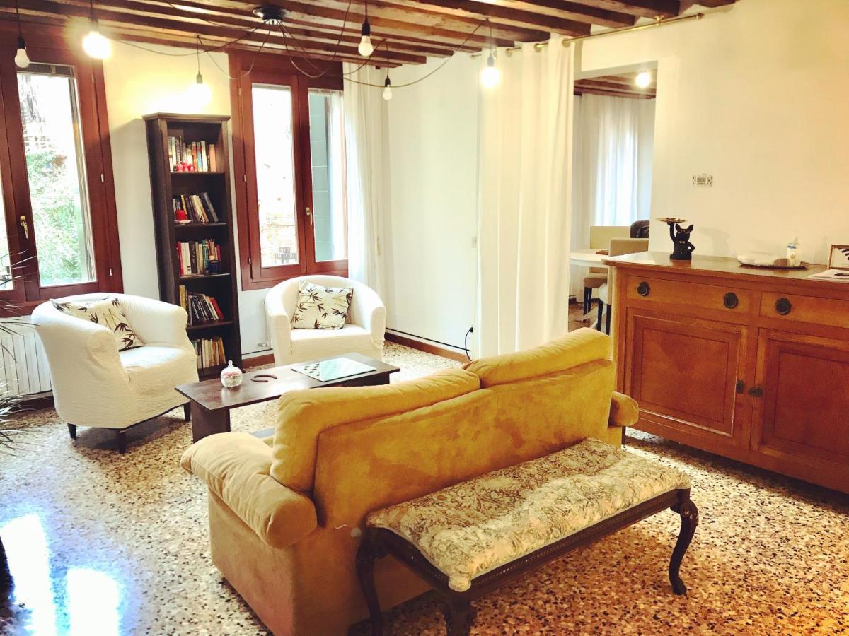 Guest house And - Private In Shared