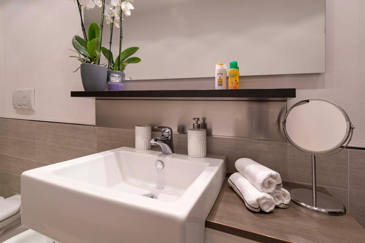 Central Apt Apartment