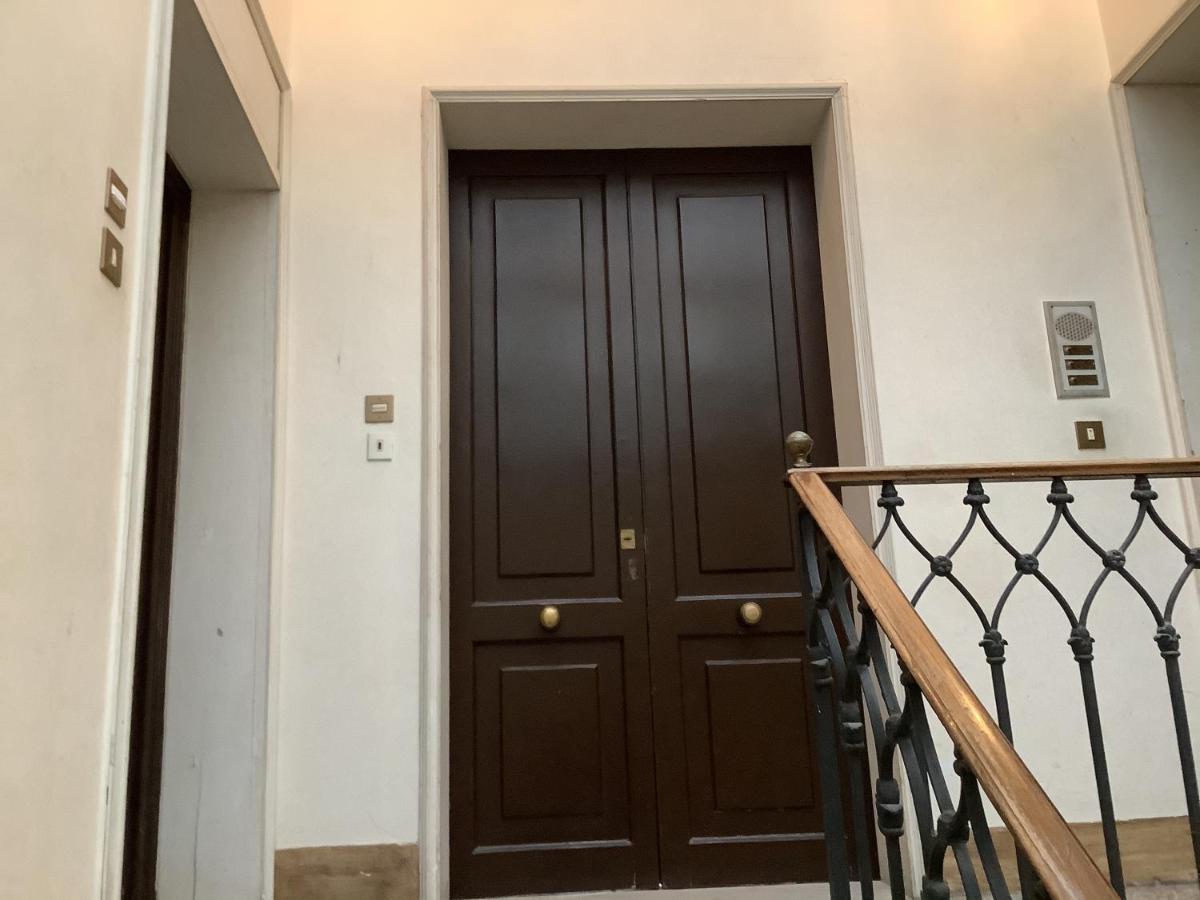 Super 1 Bedroom Apartment *