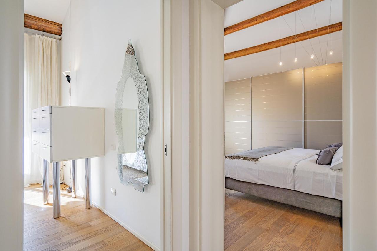 Apartment Colleoni With 2 Superb Terraces