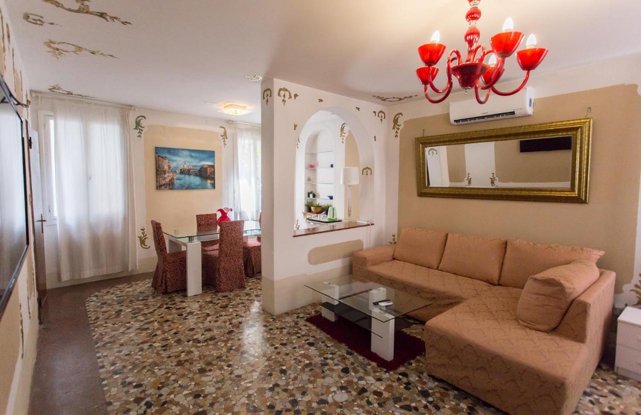 San Silvestro Apartment *