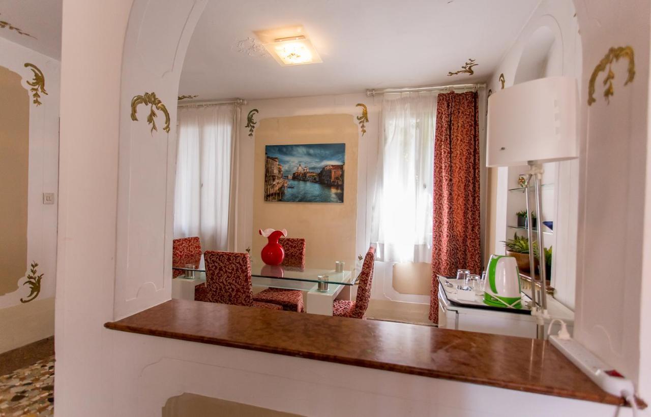 San Silvestro * Venice