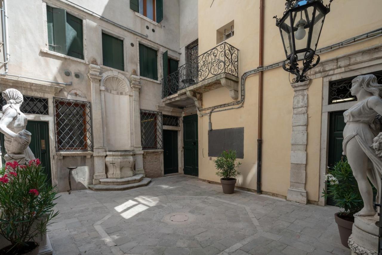 Palace Tintoretto By Wonderful Italy Venice