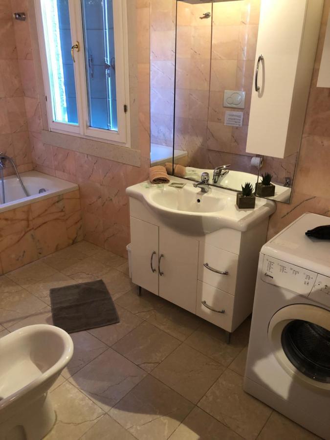 Salamon Apartment