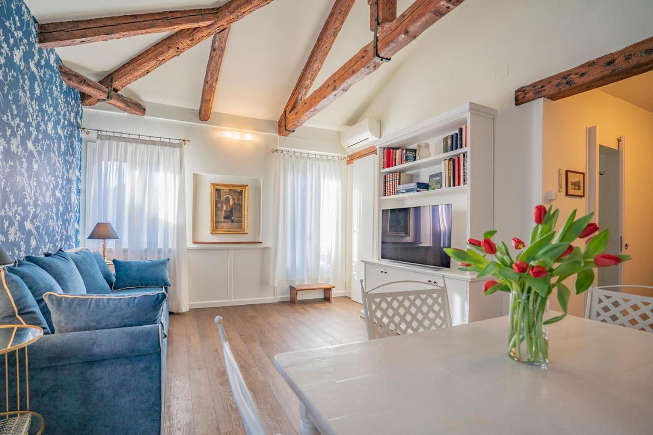 Apartment Lo Squero 3 With Balcony In Dorsoduro Venice