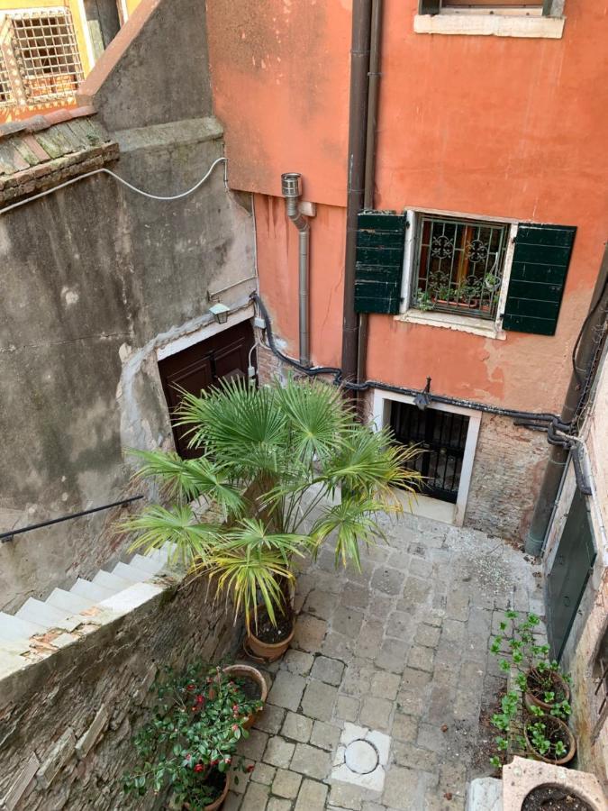 Ca Del Traghetto