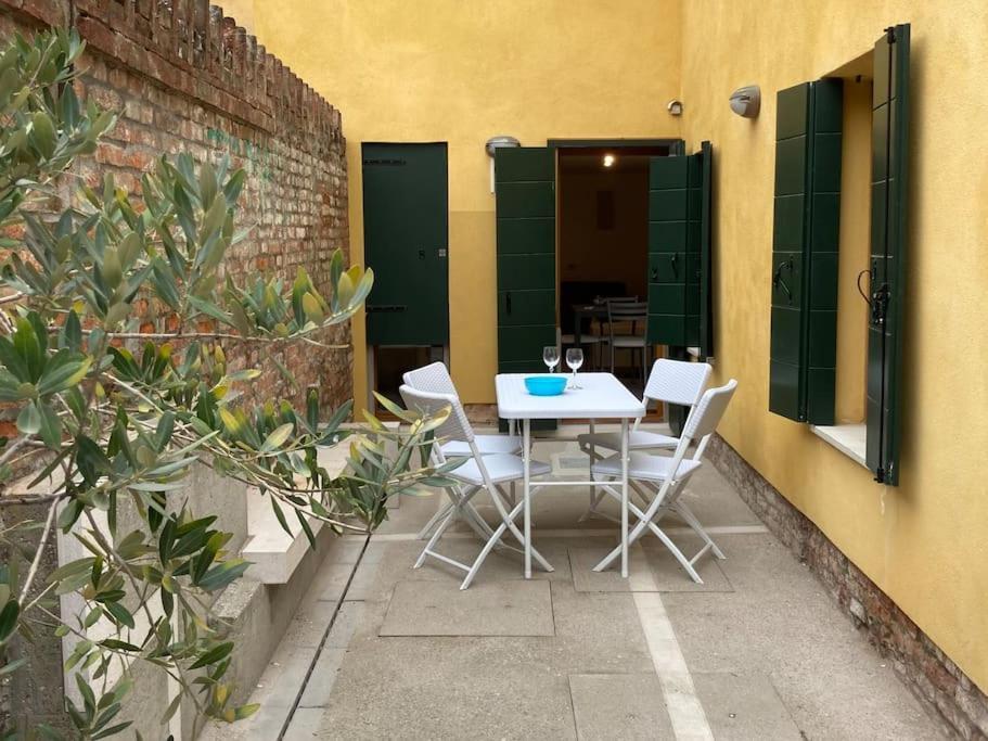 Tre Archi Con Corte Privata