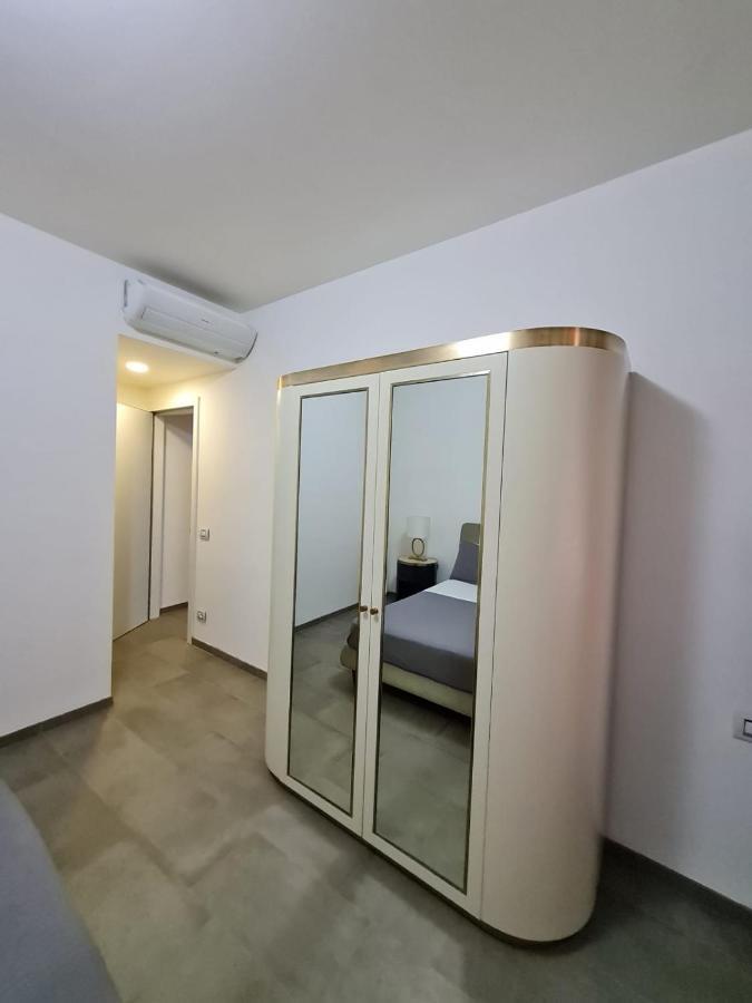 Apartment With Private Courtyard *