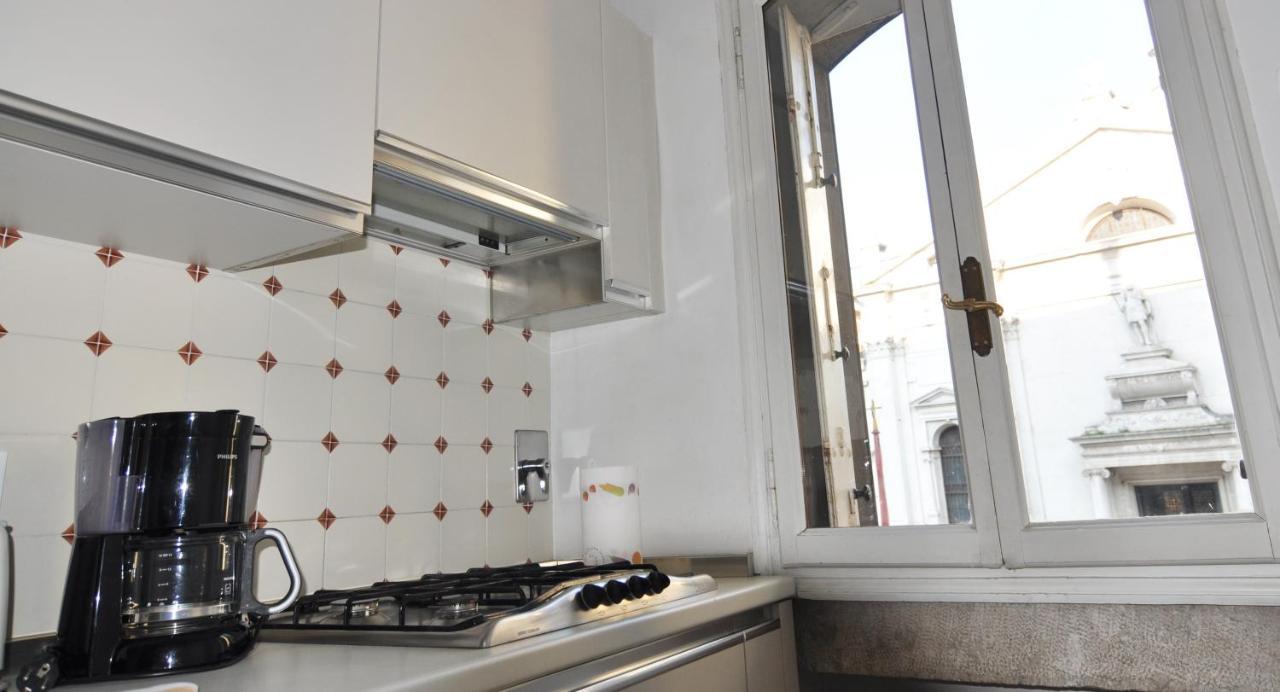 Ca' Formosa, Canal Views Close To San Marco And Rialto Apartment