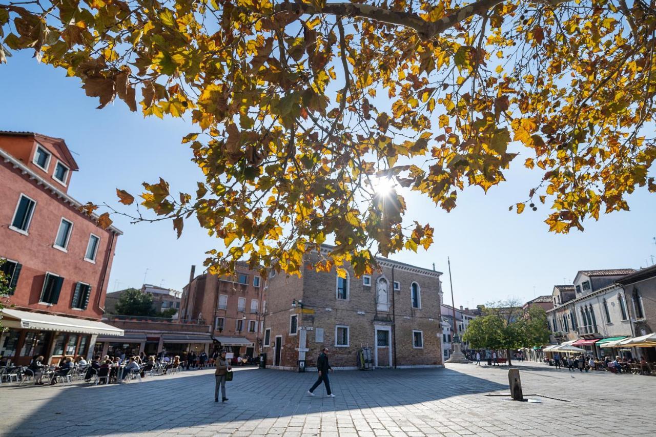 Colombina With Canal View Apartment Venice