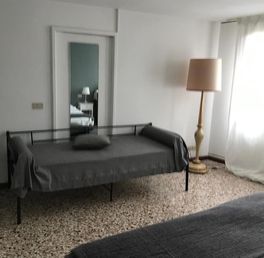 Guest house And - Private In Shared Venice