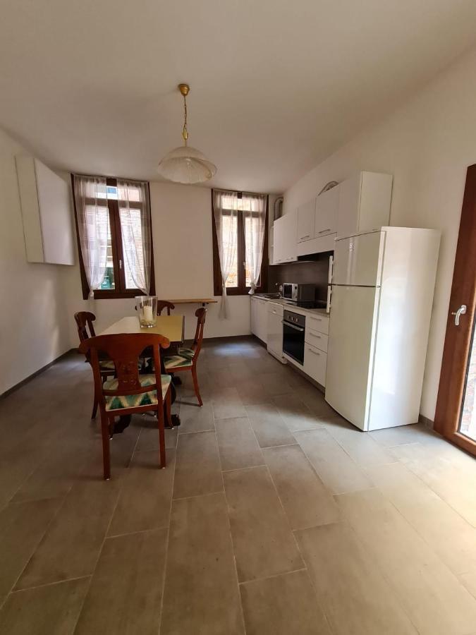 With Private Courtyard * Venice