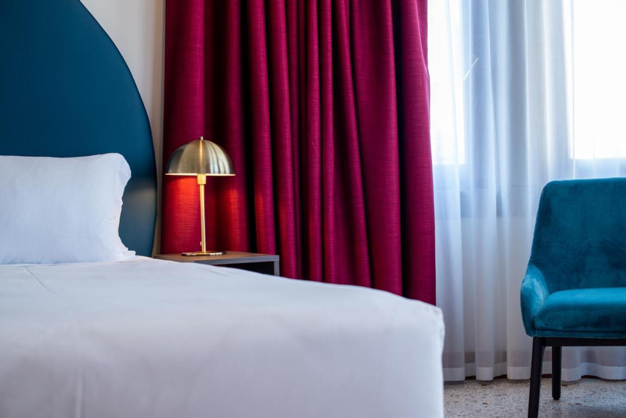 Palazzina Fortuny 3* Venice