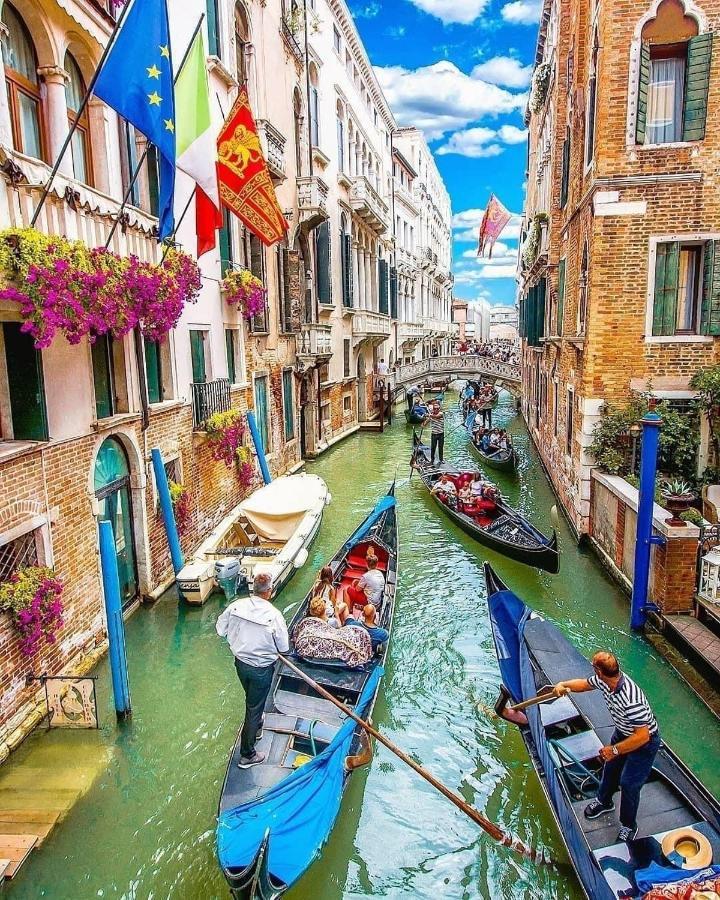 Ca Del Traghetto Veneza
