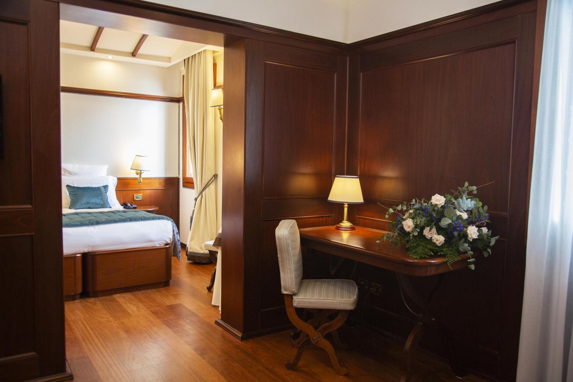Hotel Bucintoro Venice