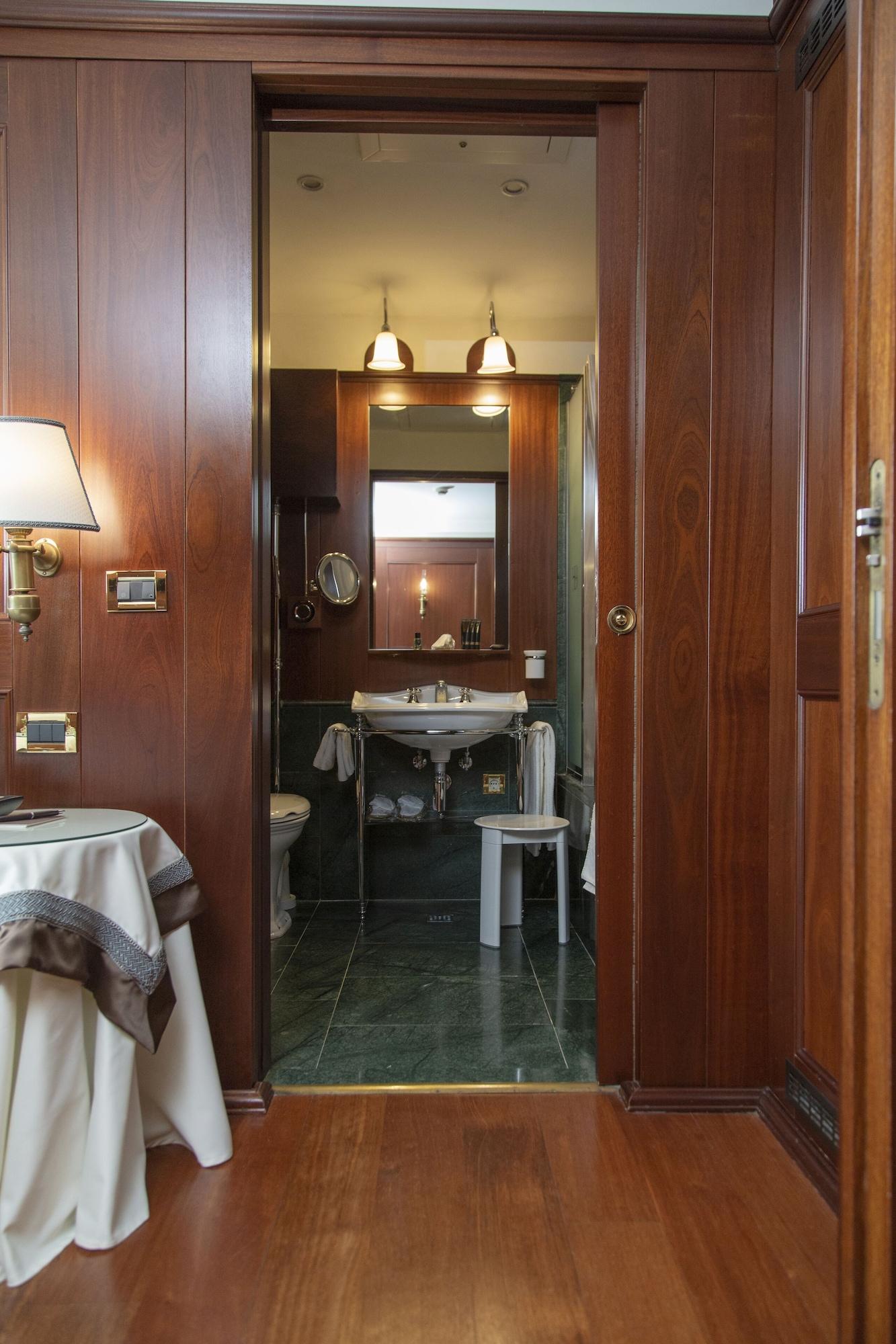Bucintoro 4* Venice