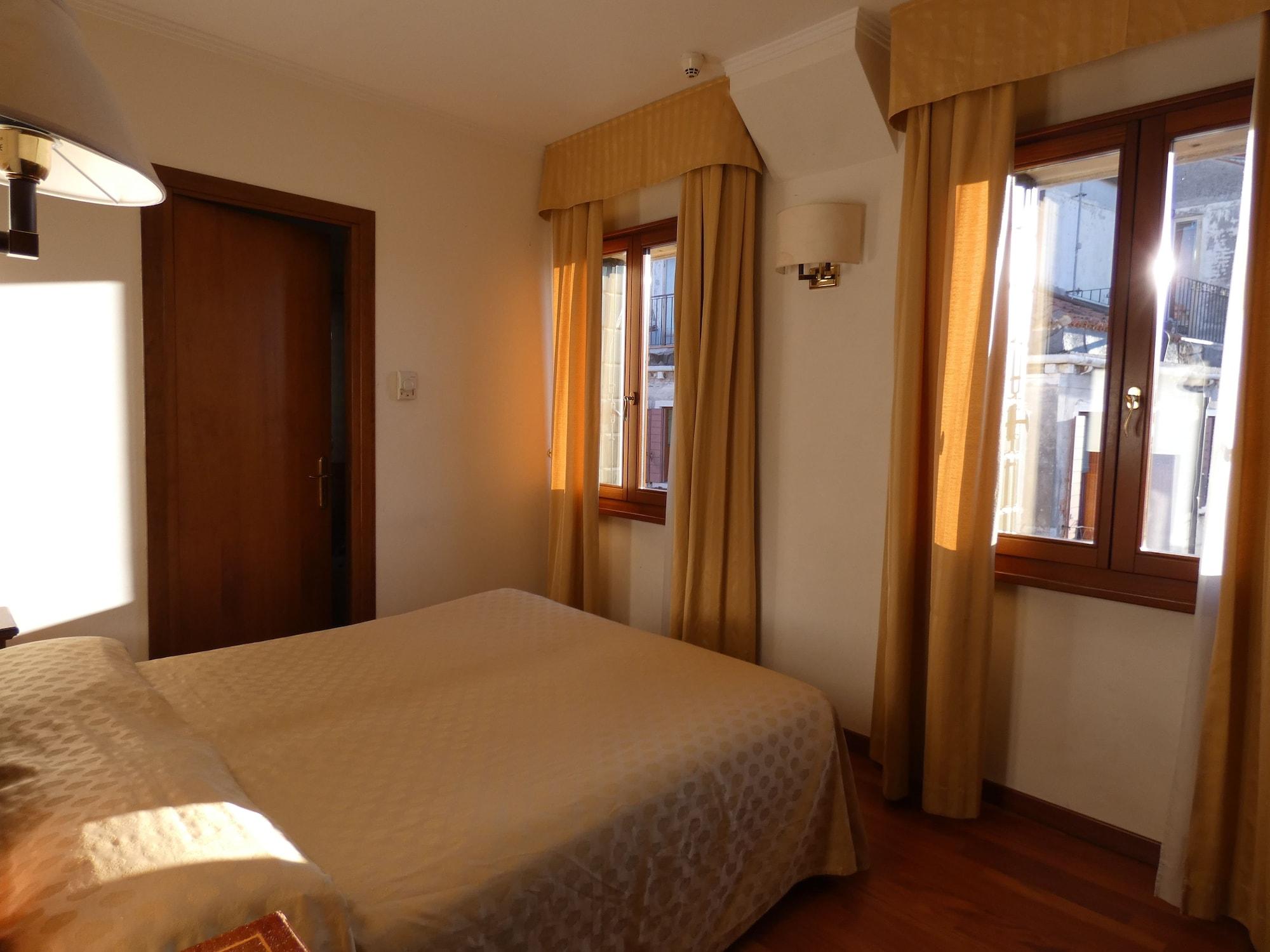 La Forcola Hotel