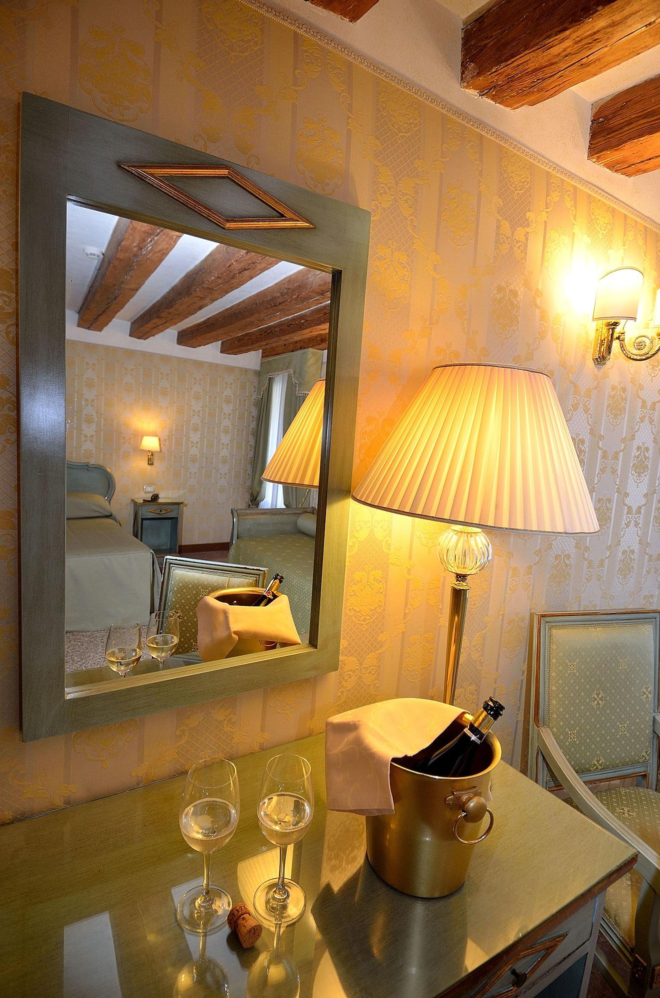 La Corte 3* Venice