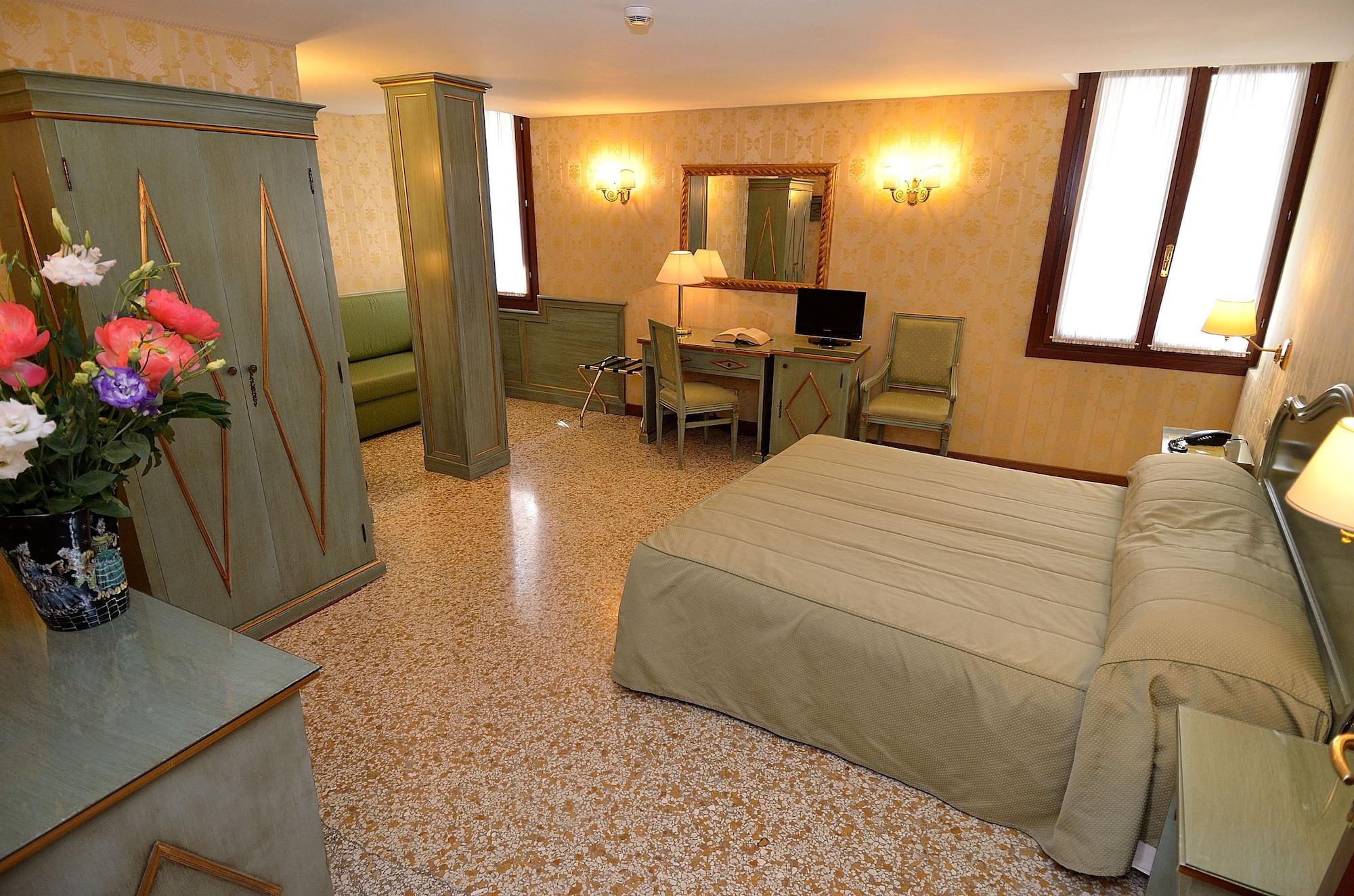 La Corte Venice