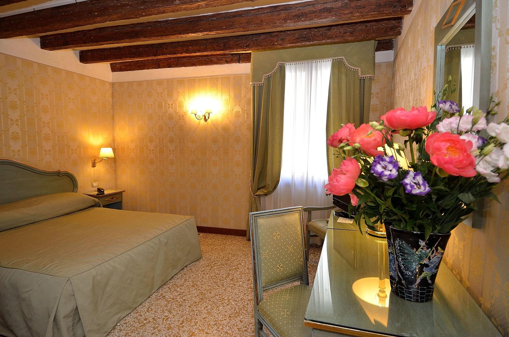 La Corte Venice
