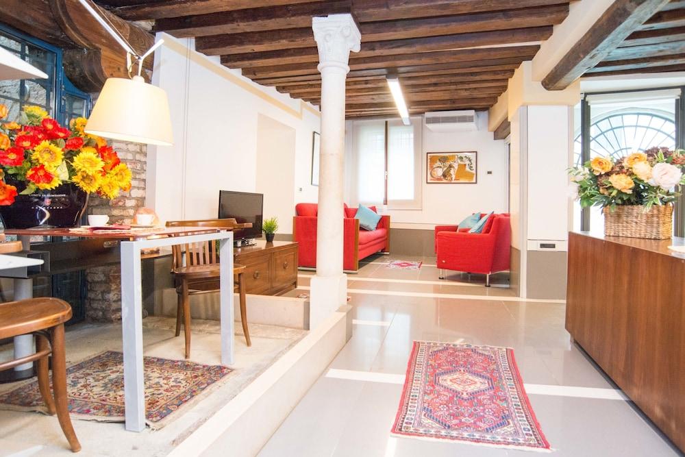La Corte 3* Venice