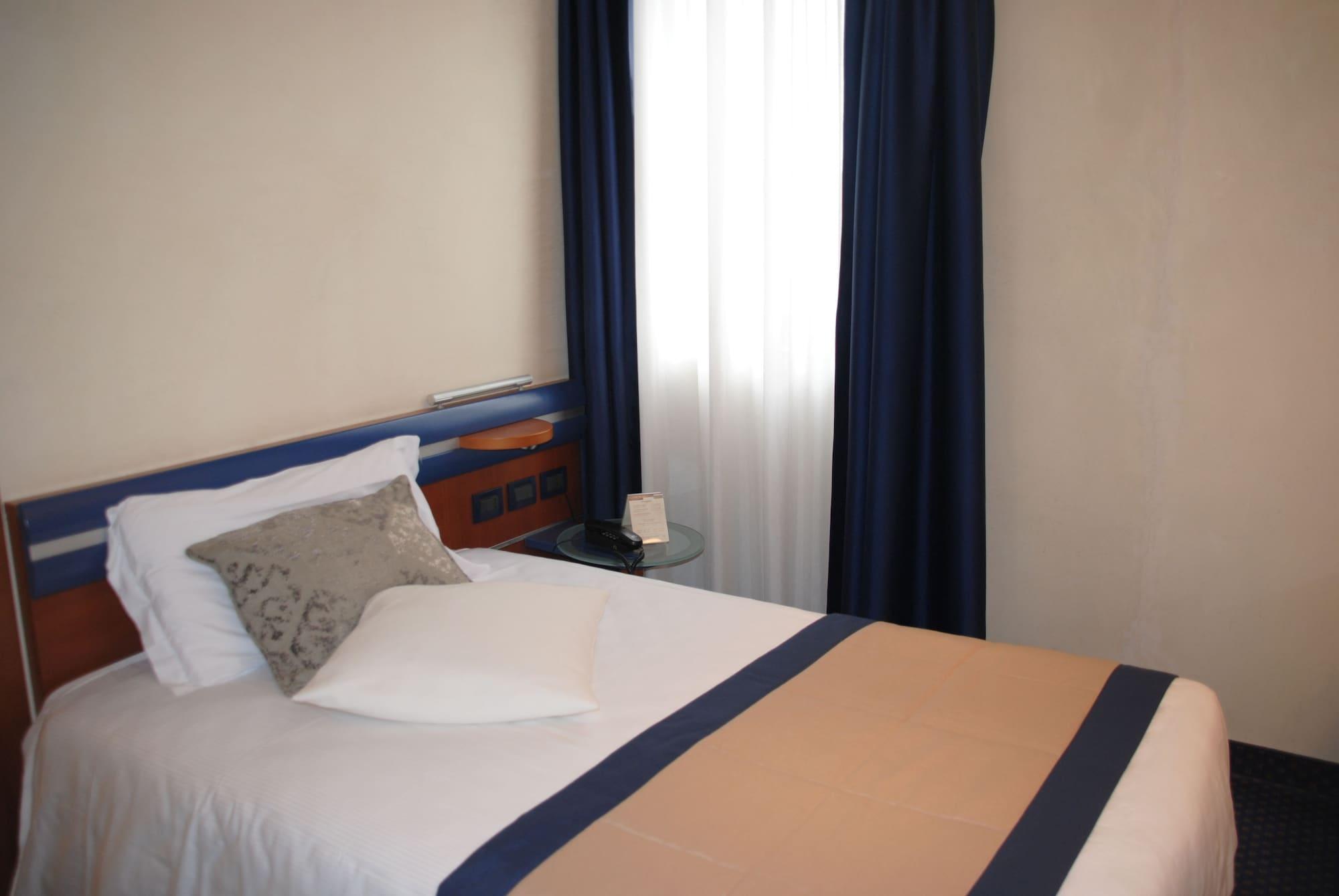 Giulietta Hotel 4*