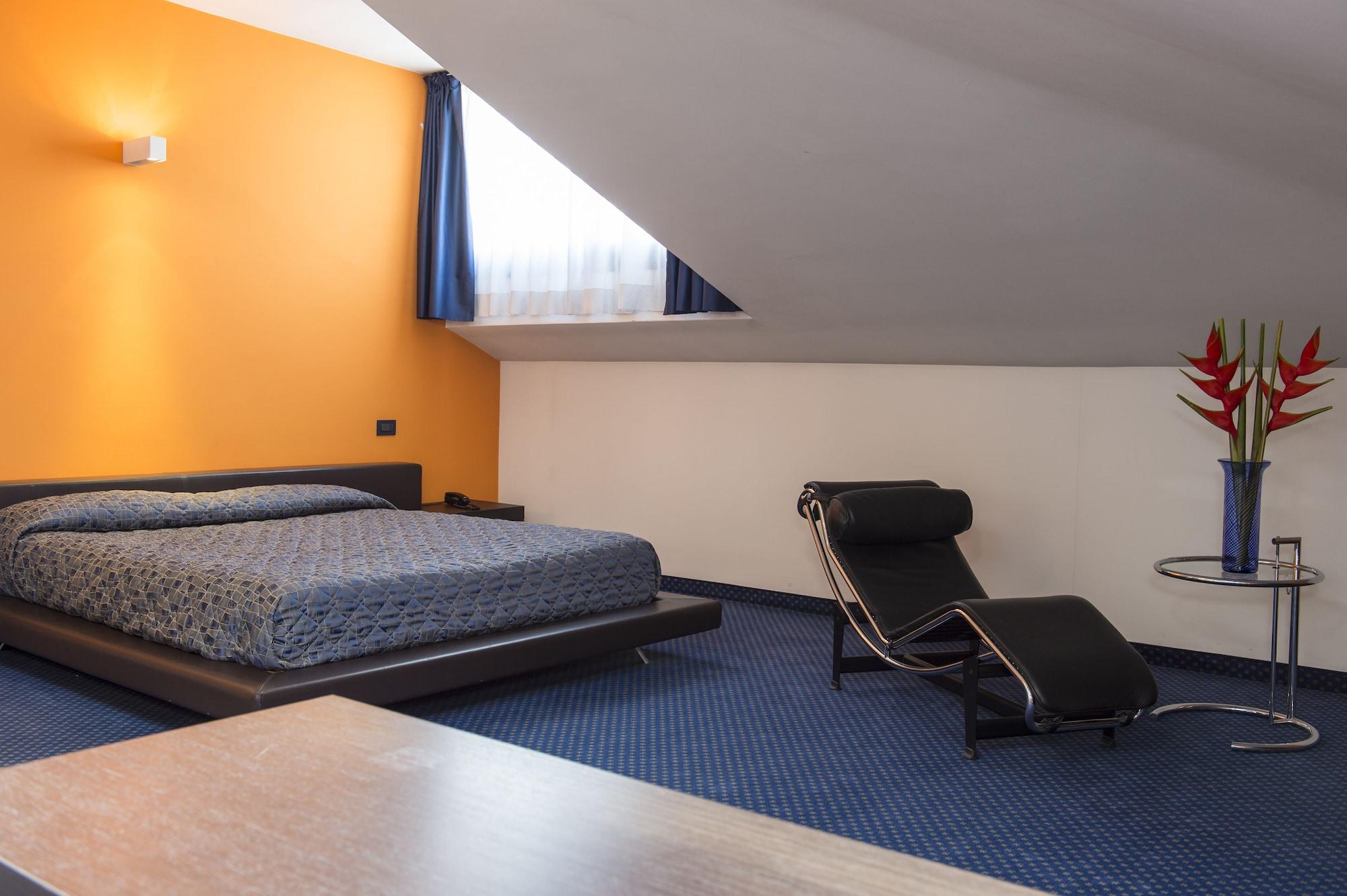 Giulietta Hotel 4*