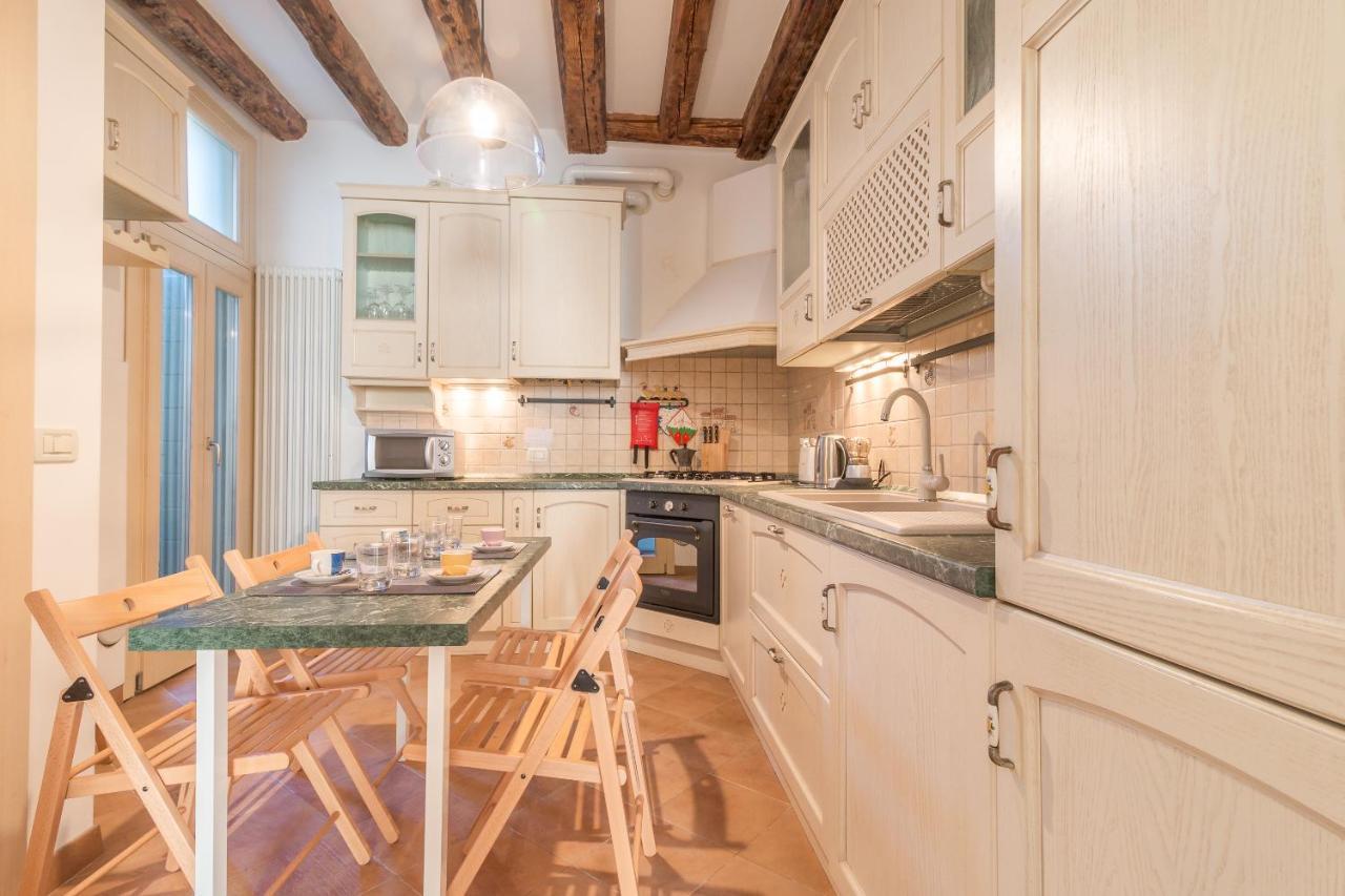 Apartment Casa Masa Close To @s.lucia Train Station