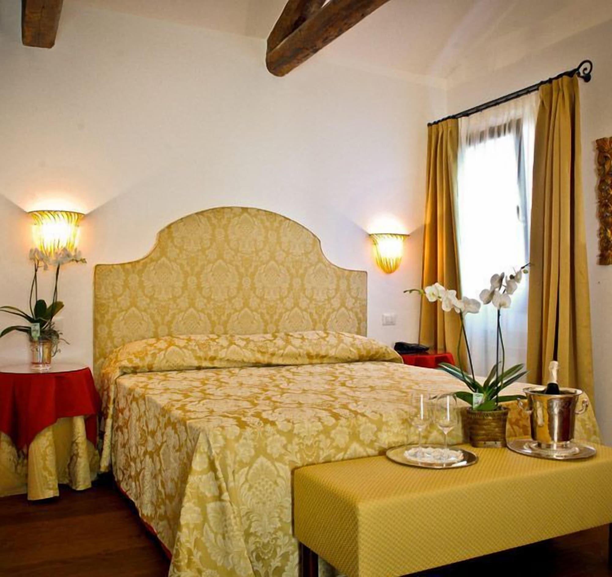 Hotel Ca' Dei Polo Venice