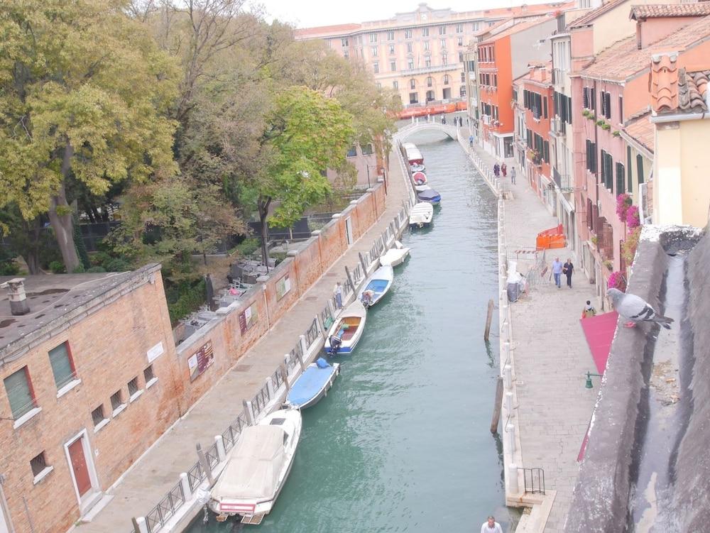 Ca' Dei Polo Venice