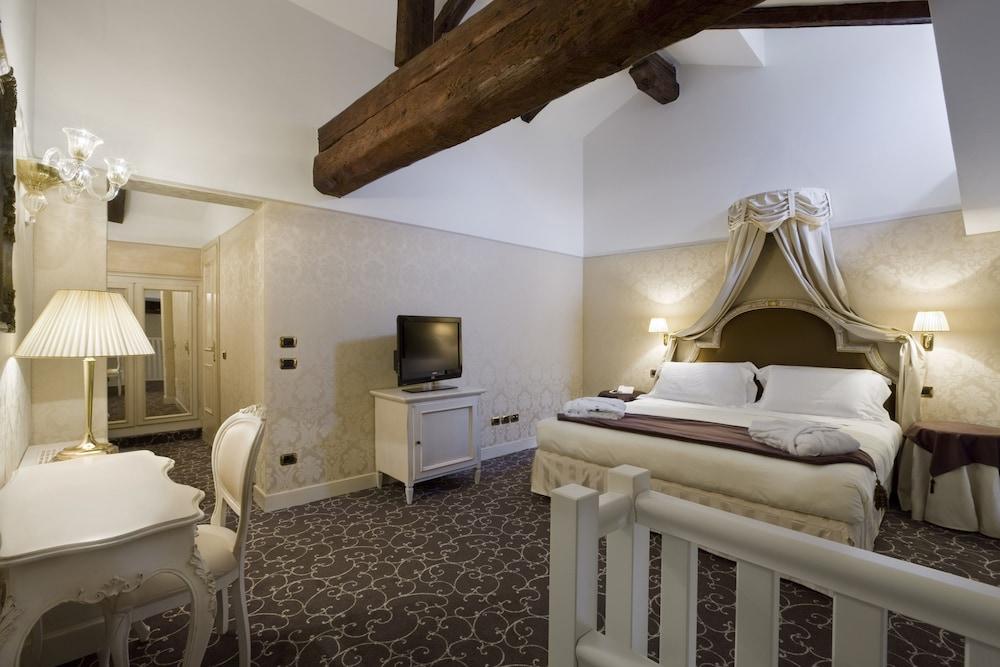 Hotel Maison | Esperienze 4*