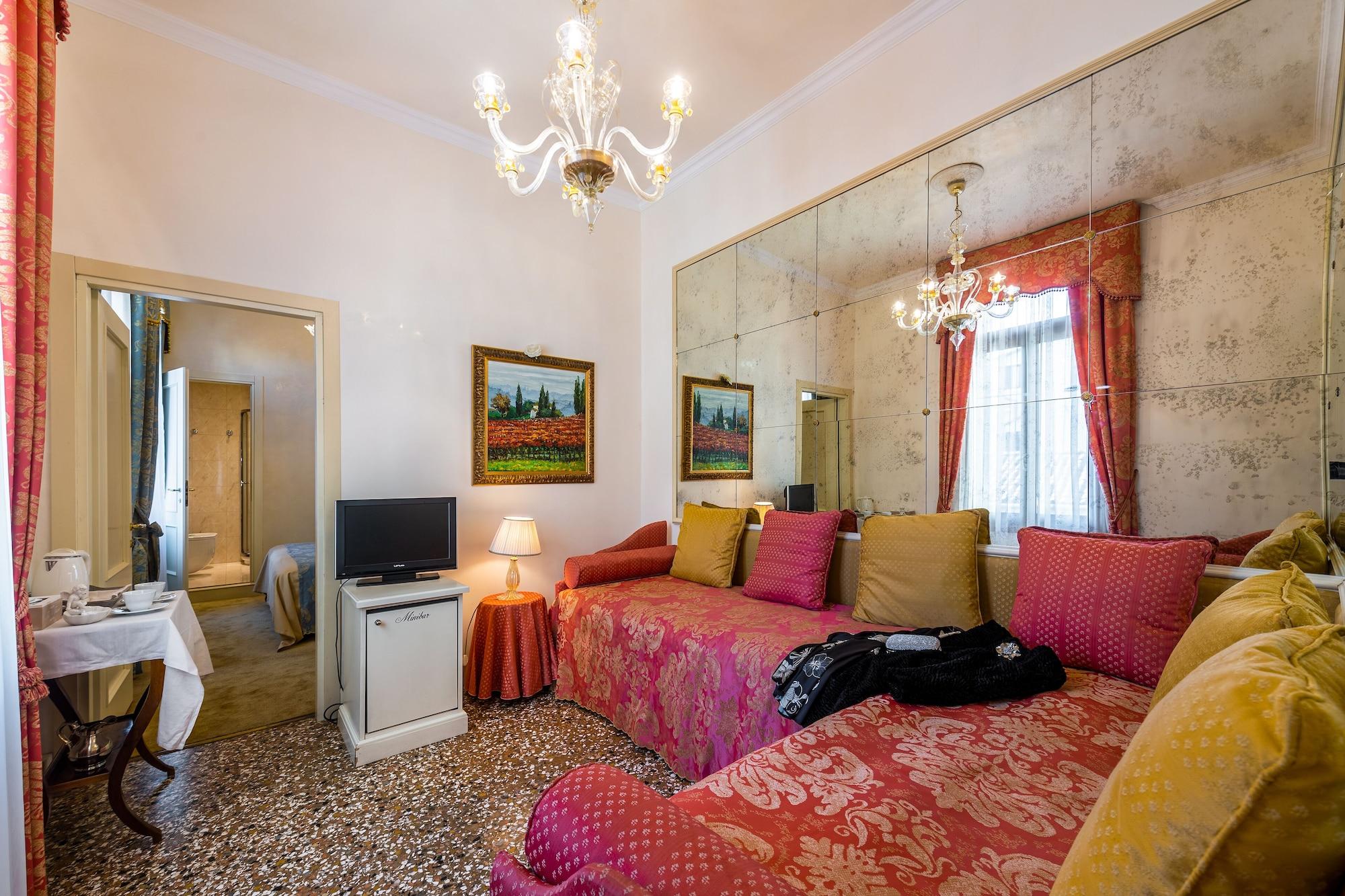 Guest house Palazzo Odoni 3*