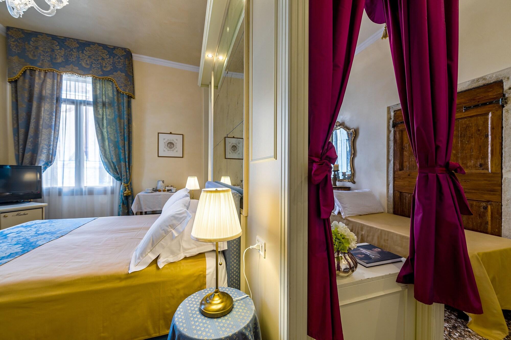 Palazzo Odoni Guest house