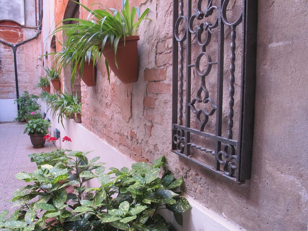 Antica Raffineria Guest house Venice