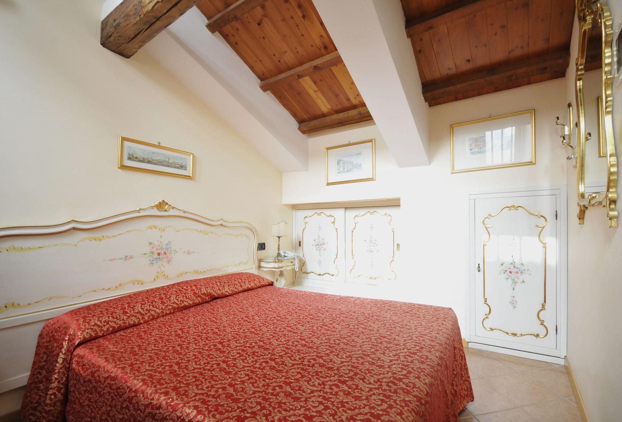Ca' Leon D'oro 3* Venice