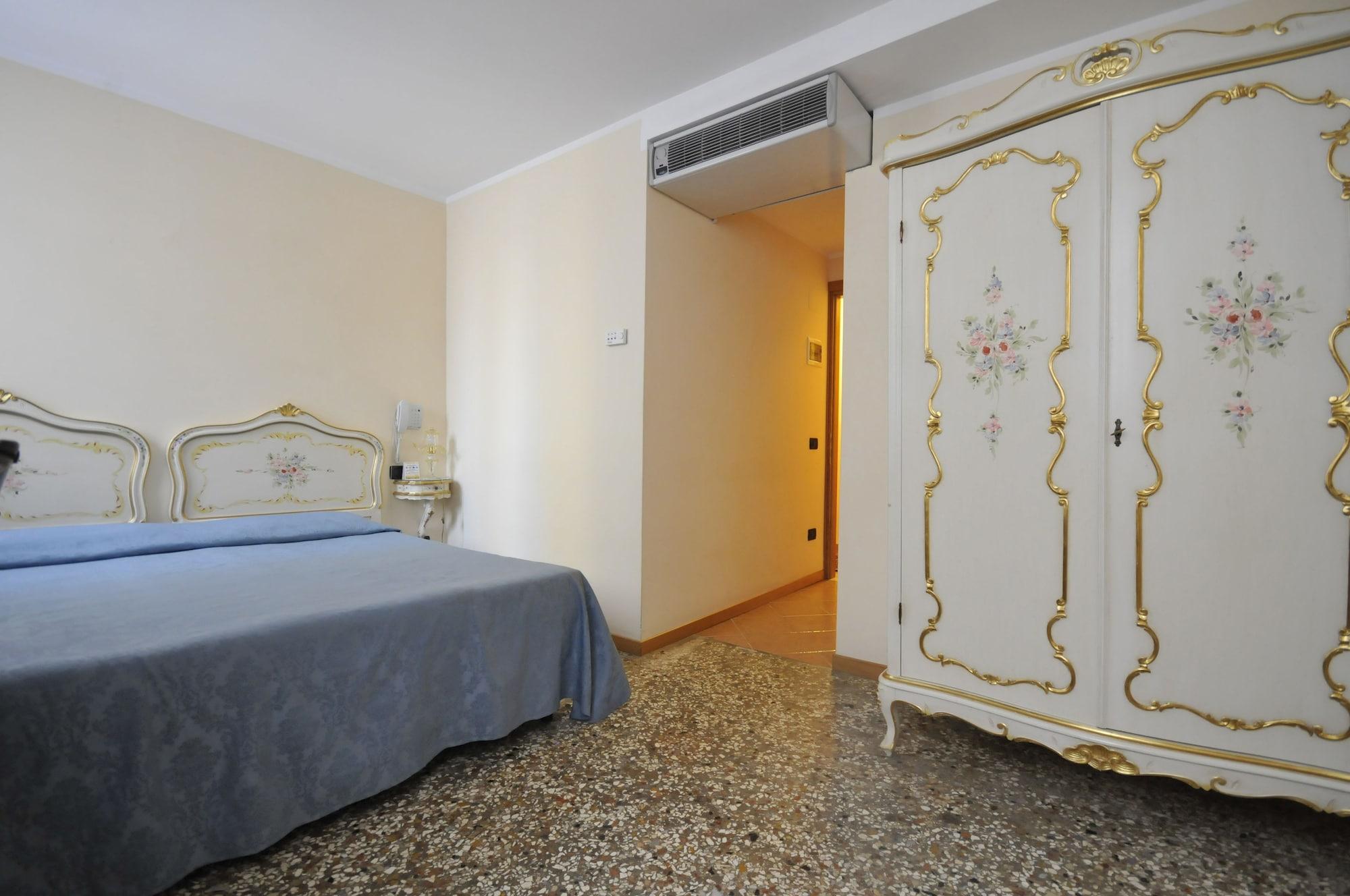 Guest house Ca' Leon D'oro Venice