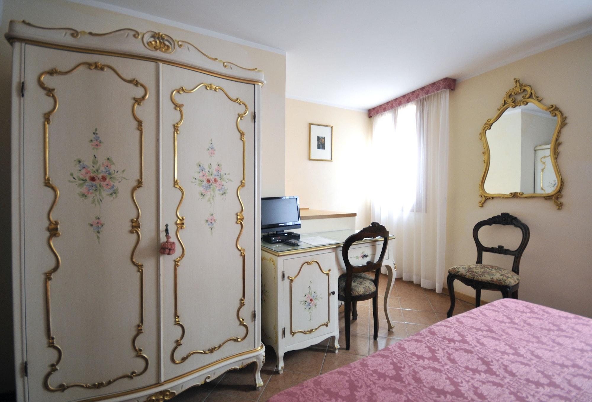 Ca' Leon D'oro Guest house