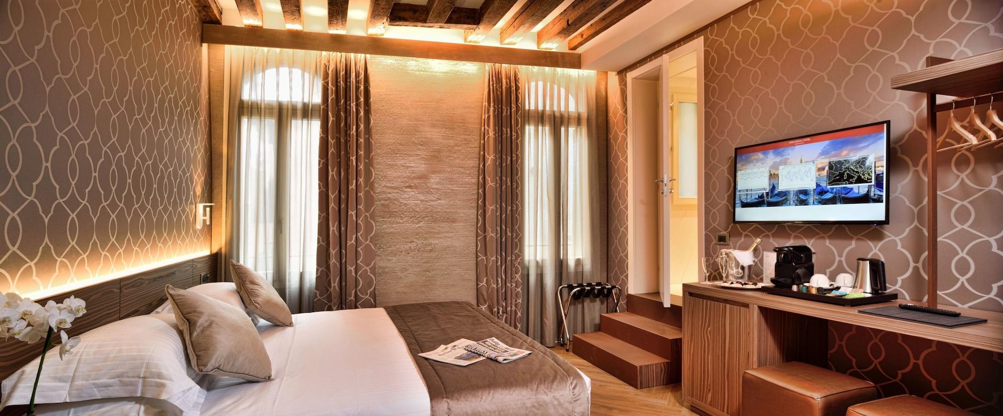 Rosa Salva Hotel 3*