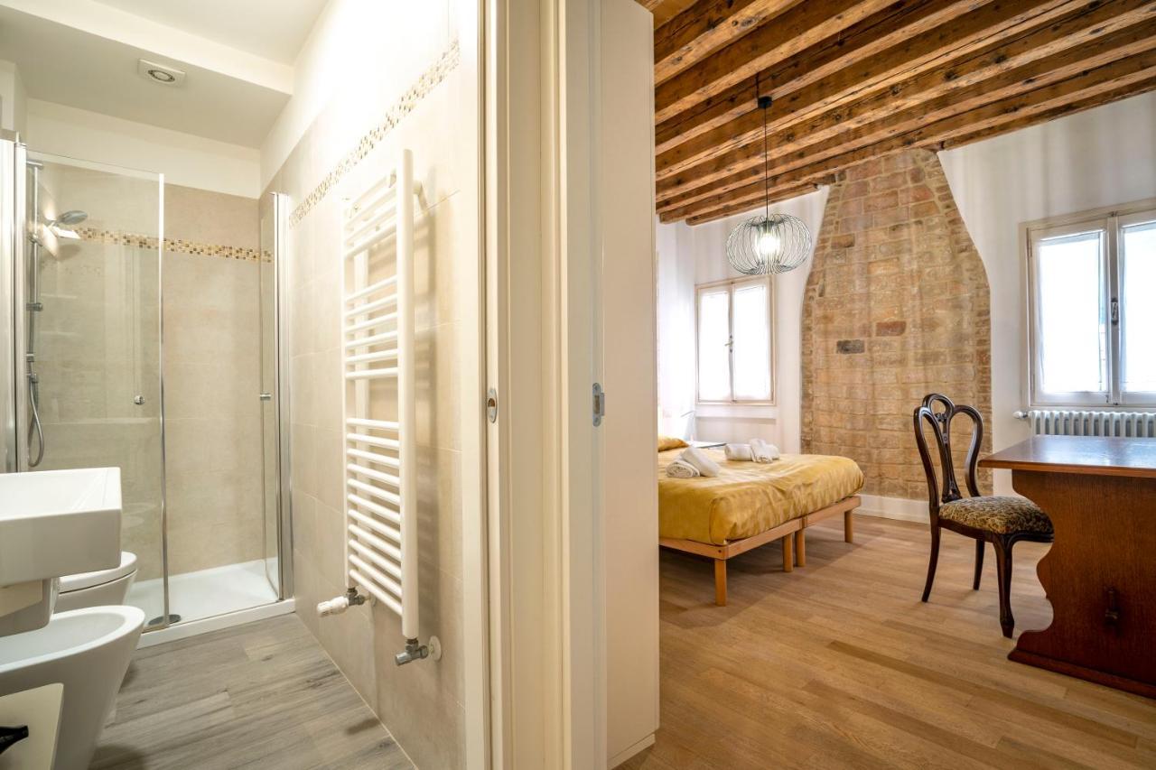 Apartment Ca' Lirica *