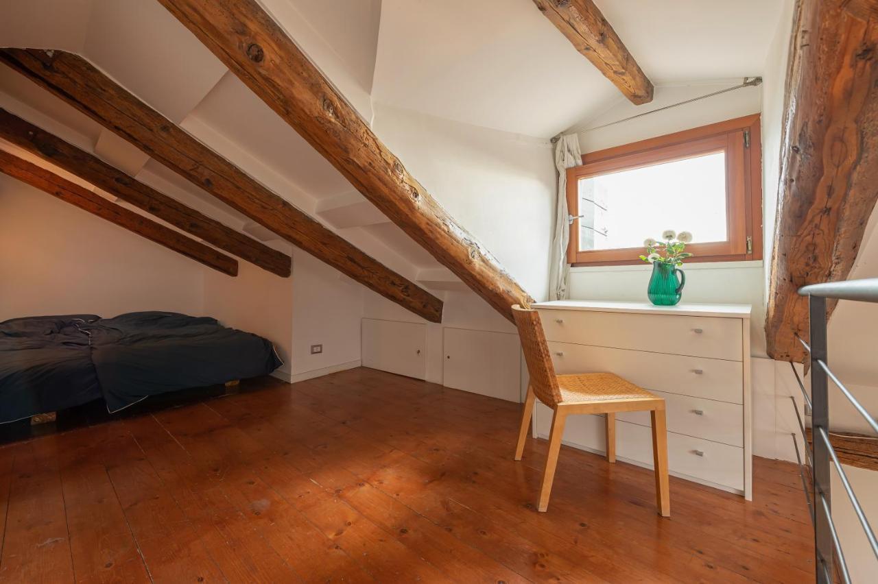 Hideaway Biennale Apartment *