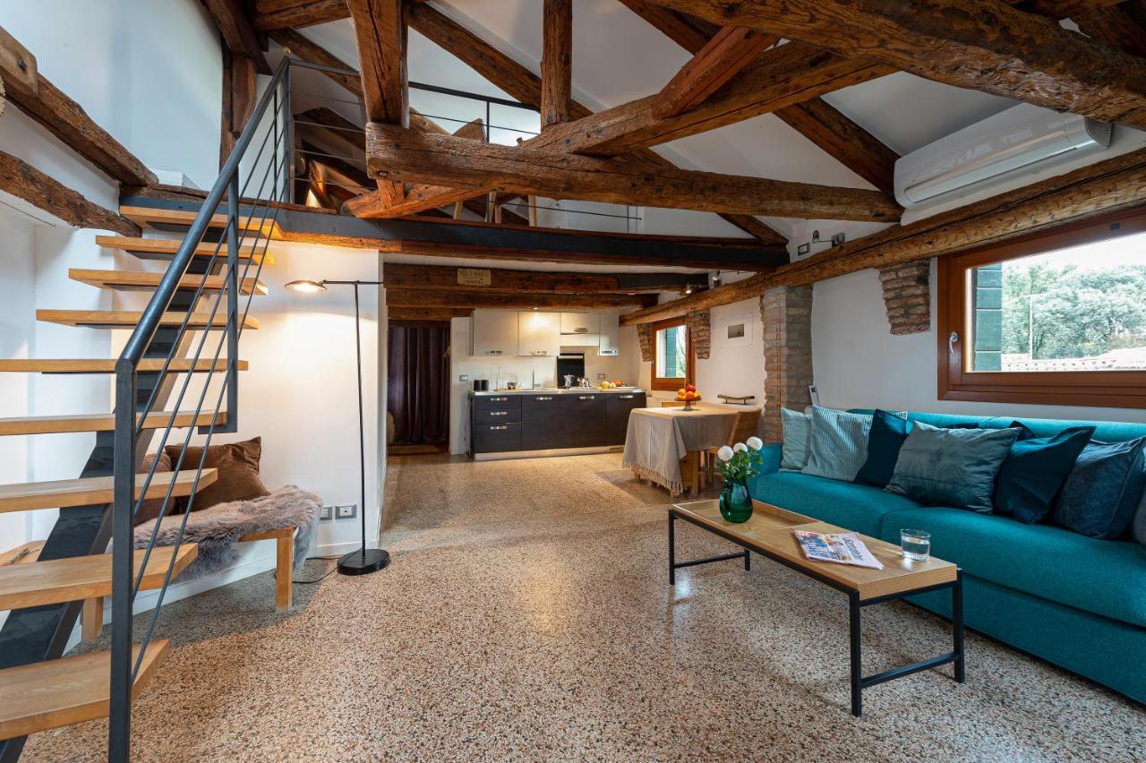 Hideaway Biennale Venice