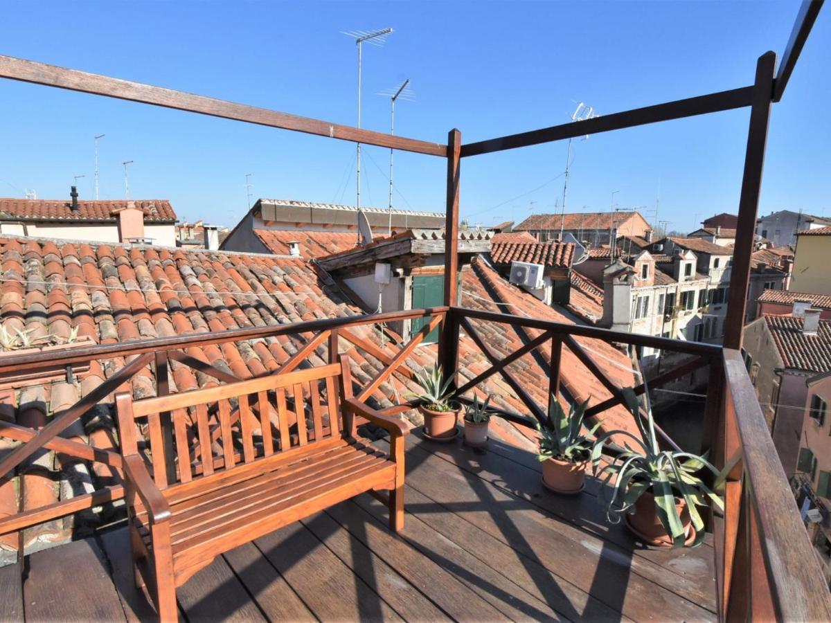 Apartment Apartment Fondamenta Del Rielo By Interhome Venice