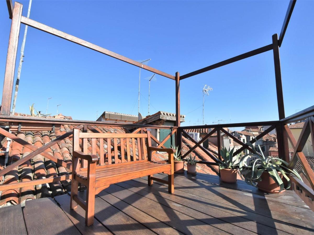 Apartment Apartment Fondamenta Del Rielo By Interhome Venice