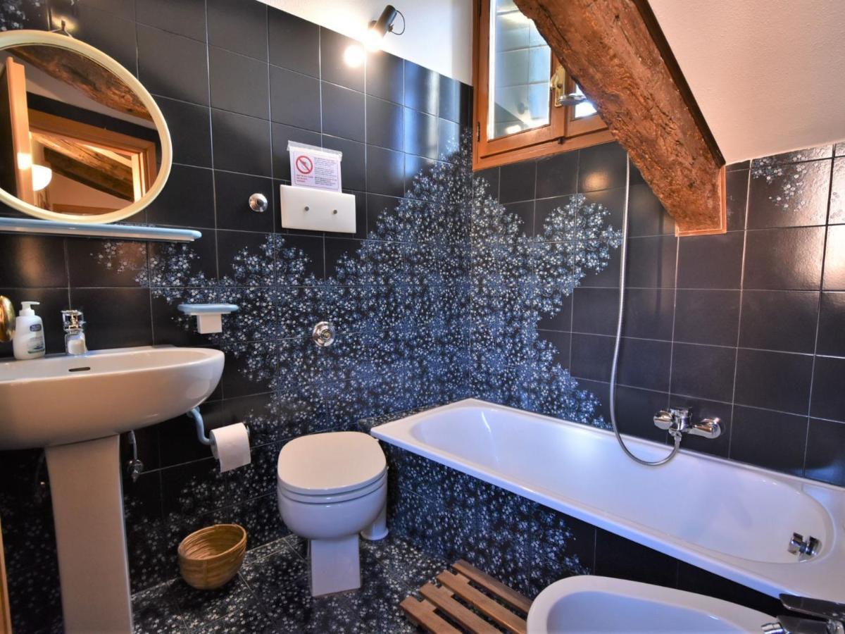 Apartment Fondamenta Del Rielo By Interhome Apartment Venice
