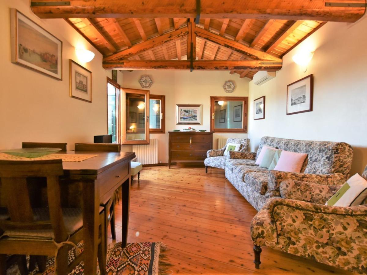 Apartment Fondamenta Del Rielo By Interhome Apartment Venice