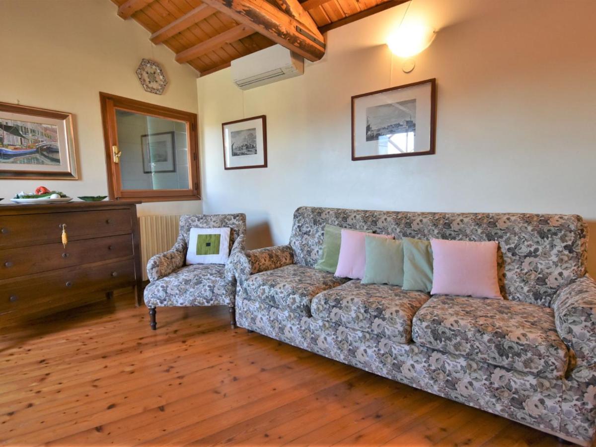 Apartment Fondamenta Del Rielo By Interhome Apartment Venice