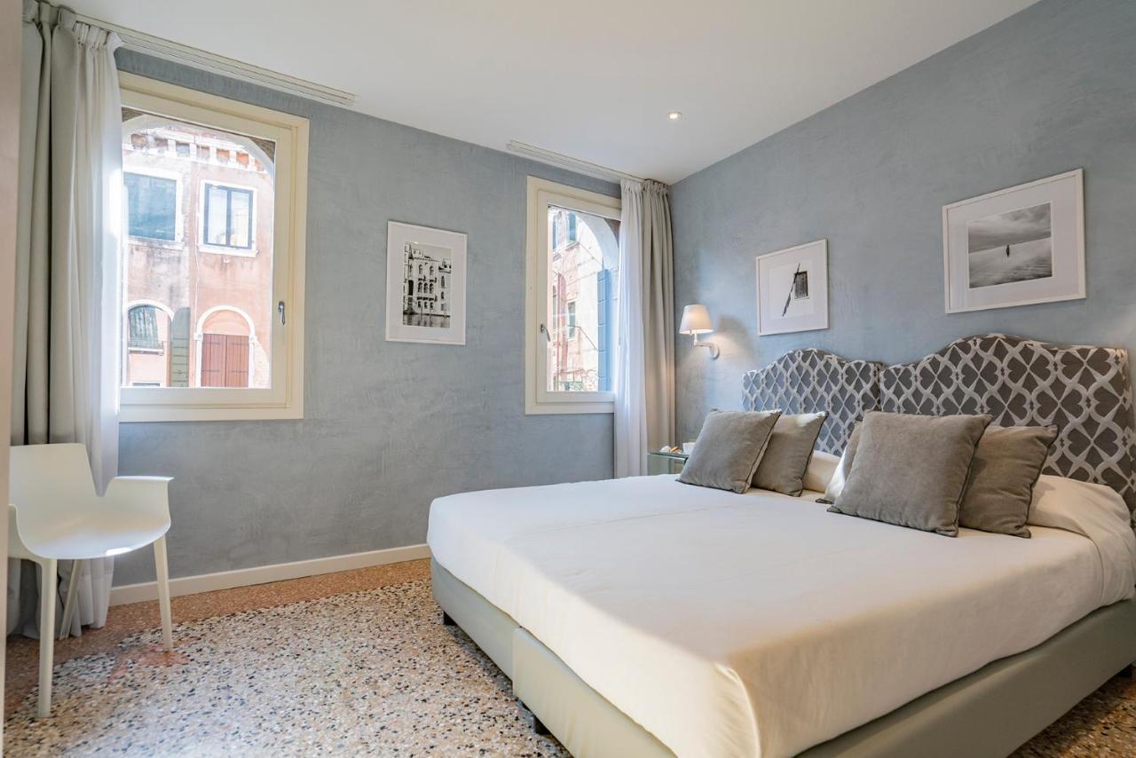 Dimora Sant'andrea Canal View Venice
