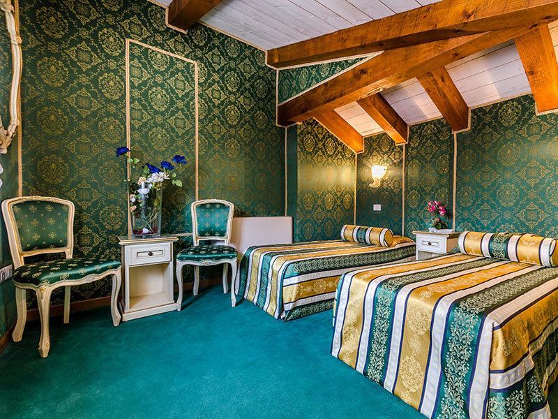 Residenza La Campana Guest house